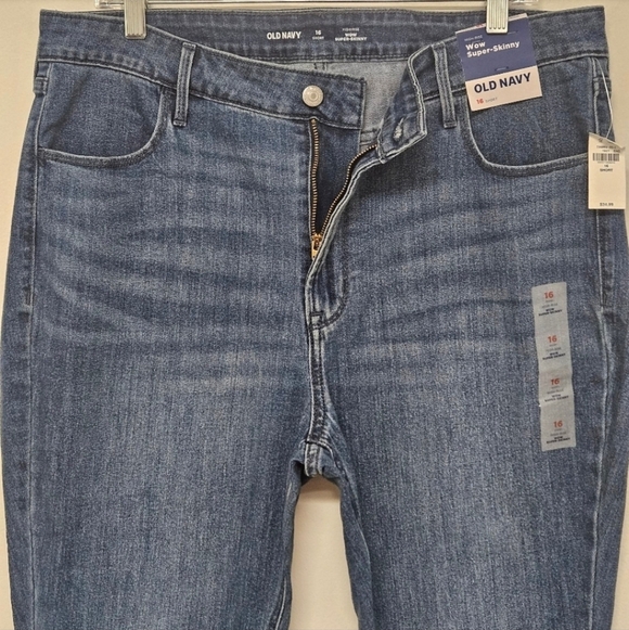 45 NWT OLD NAVY HIGH RISE WOW SUPER SKINNY JEANS WOMEN'S PLUS SIZE 16 - Picture 6 of 9